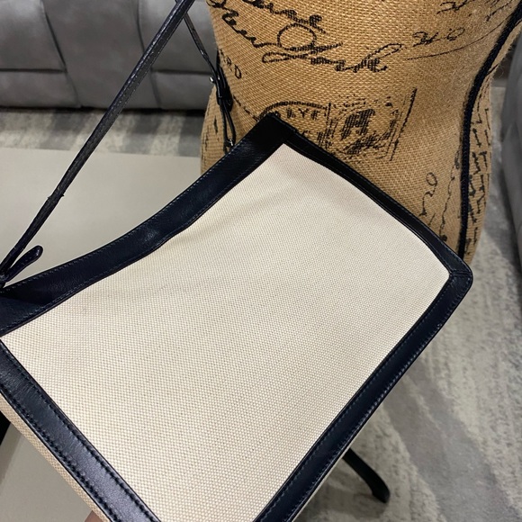 BALENCIAGA Crossbody bag - Picture 6 of 16